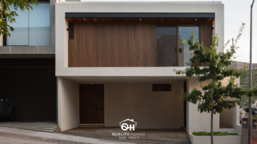 VENTA DE CASA EN PRIVADA MONTERRA CON 4 HABITACIONES