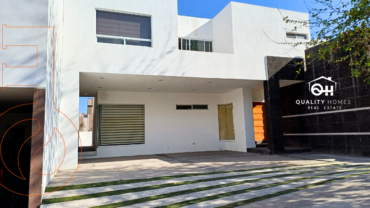 RENTA DE AMPLIA CASA EN PRIVADA PEDREGAL 2
